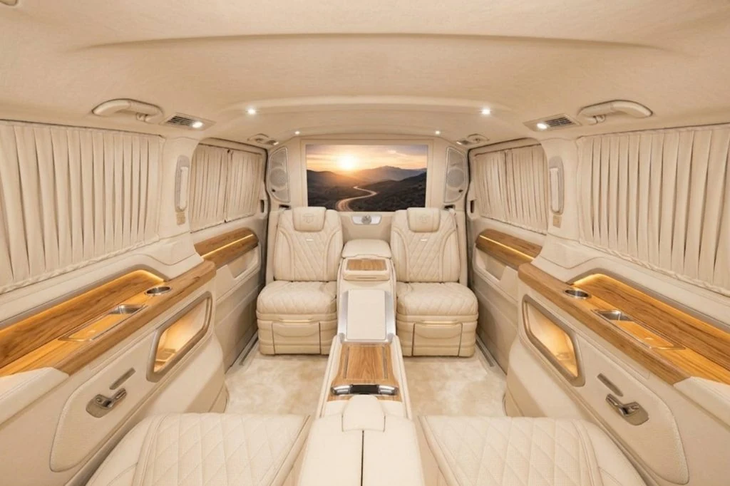 Mercedes V-Class ELEGANCE VIP interior view 2